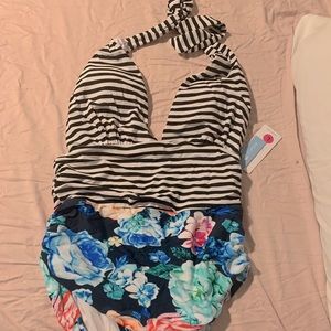 Cupshe halter bathing suit